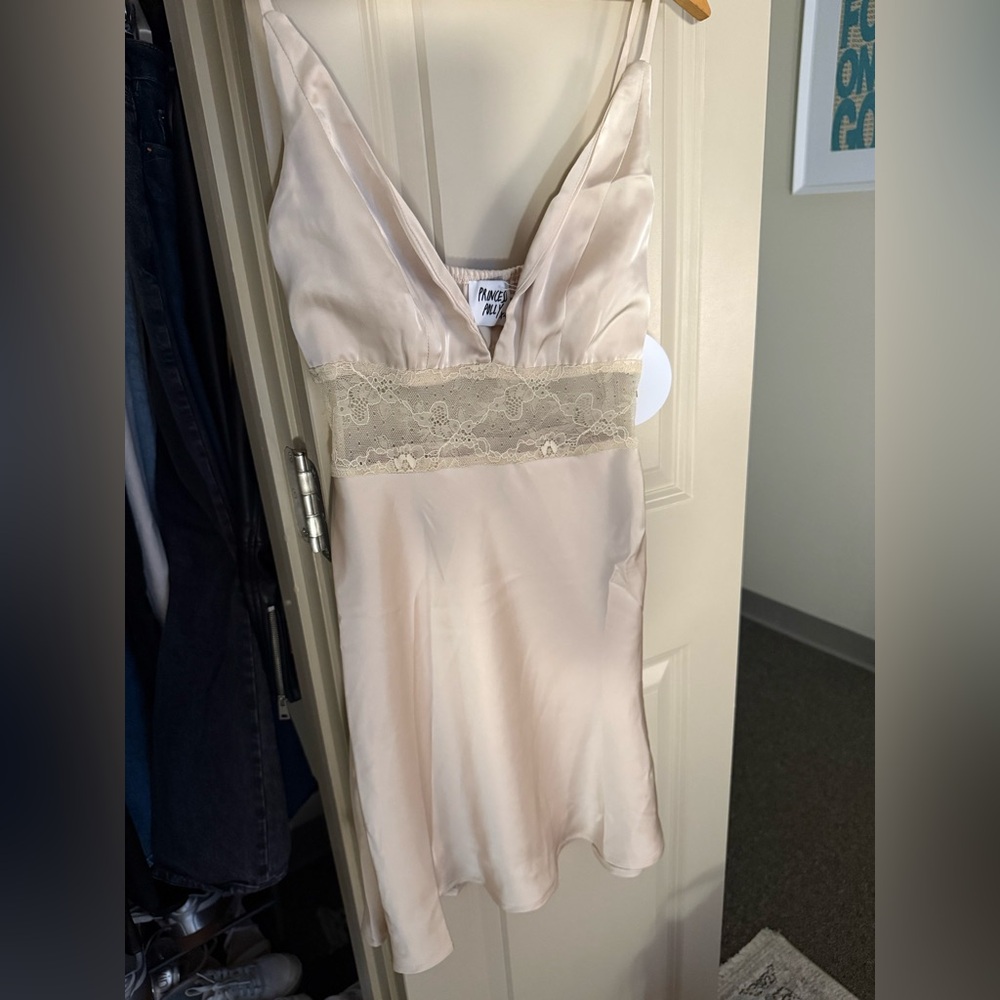 Princess Polly Kamille Champagne Lace Mini Dress Satin NWT SIZE 2
